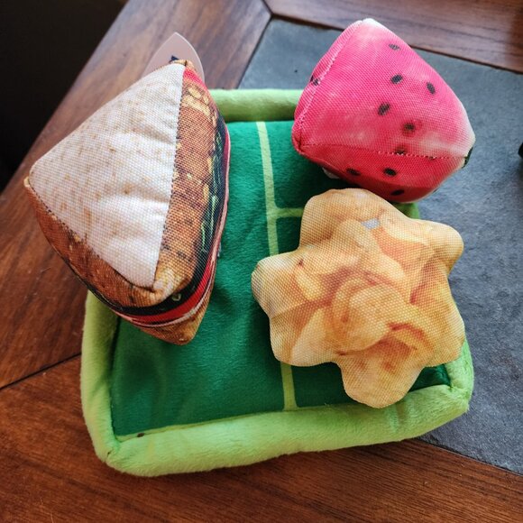 Soft Plush Yellow "Drool" Bus & Engaging Picnic Plate Toys for your dog! - Picture 5 of 7